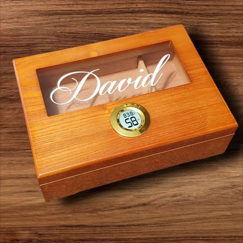 Personalized Cedar Cigar Humidor with Glass Top & Hygrometer - Image 3